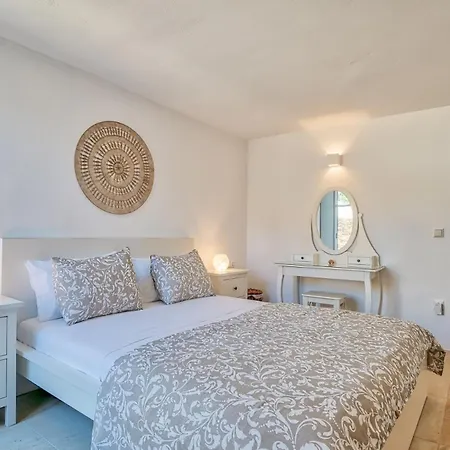 Afroditi B Villa *