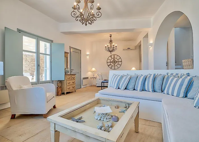 Afroditi B * Αντίπαρος