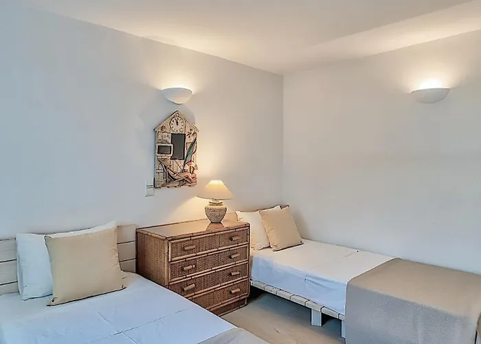 Afroditi B Αντίπαρος